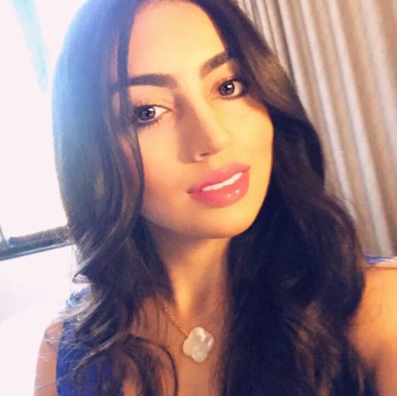 Meet your Posher, Yasi - Picture 1 of 1